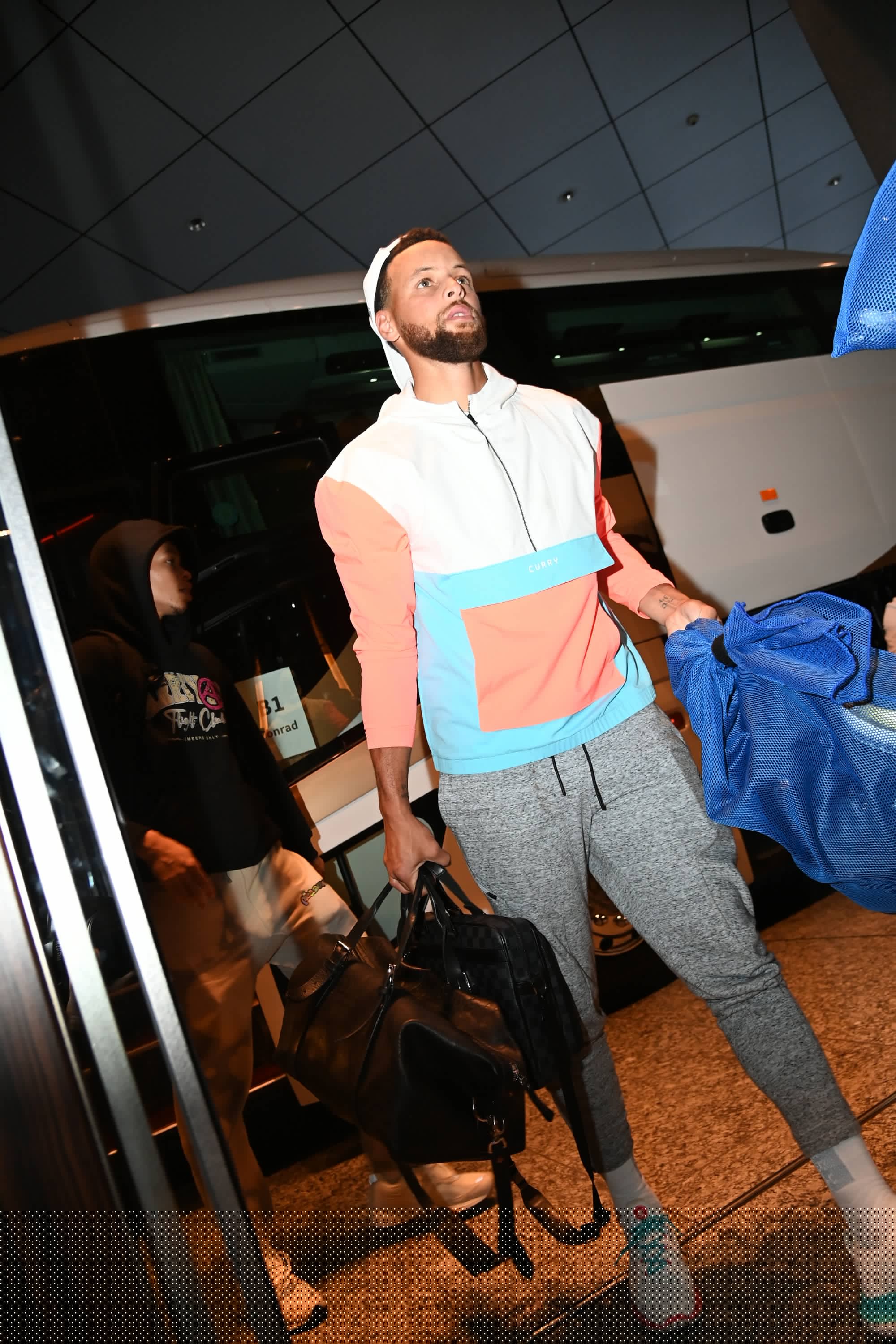 更少触球完 更少触球完